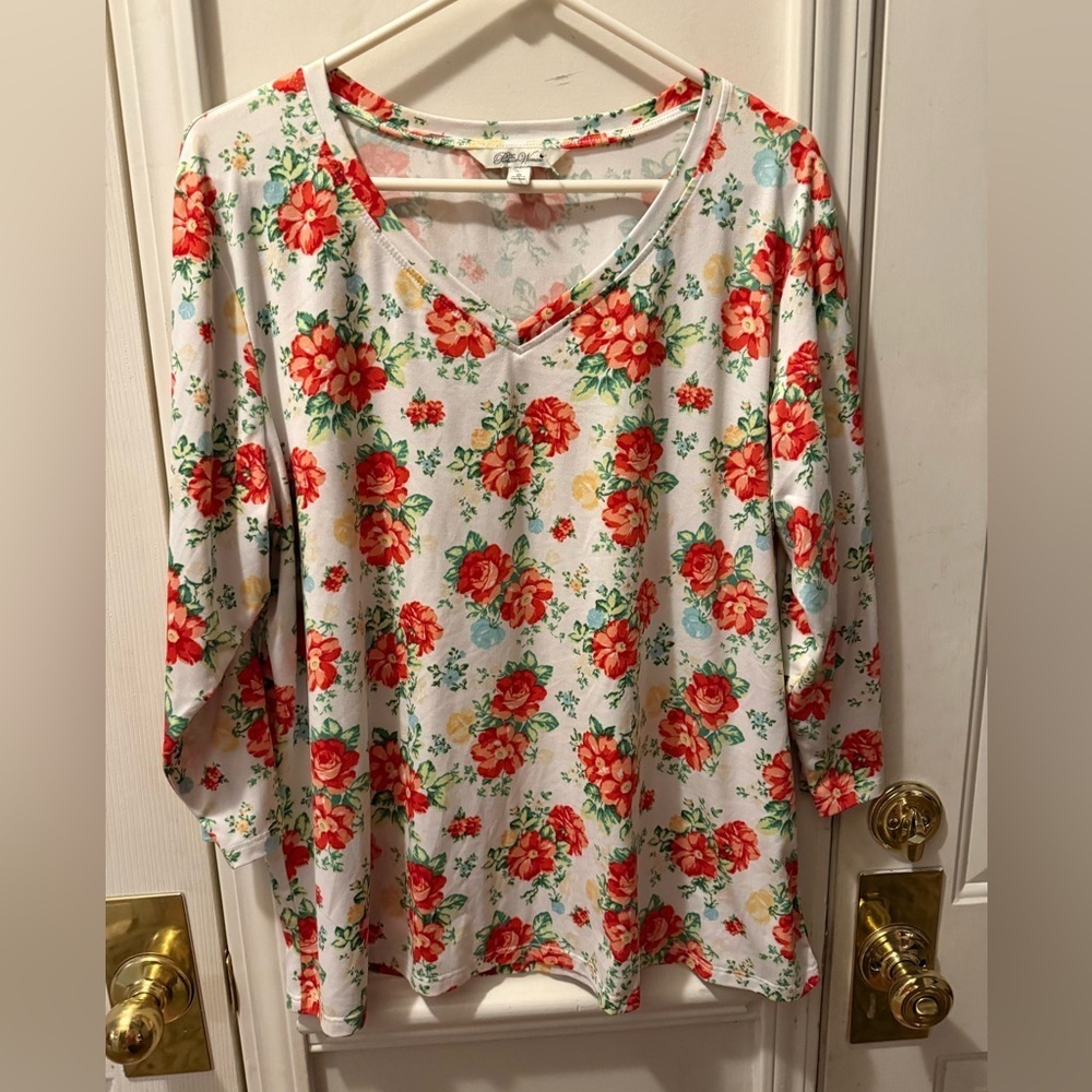 New The Pioneer Woman Shirt
